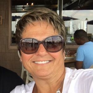 Meet your Posher, Linda